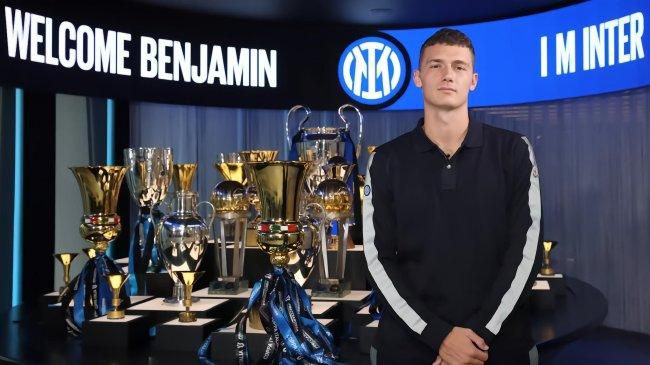 殷桃说这一点是陈梨珍很有智慧的地方，她不去努力要去改变谁，既然是家人，那就好好爱他们就行了。