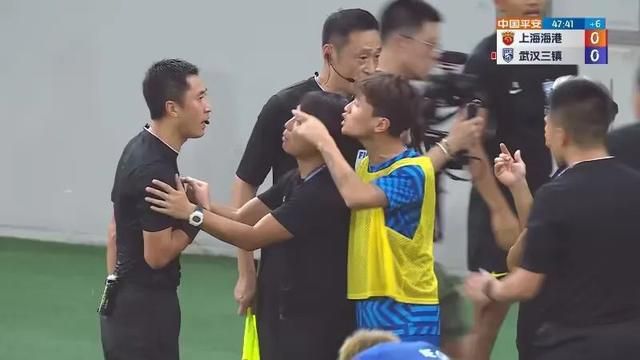 CCTV6 VIP影院 全部 电影 电视剧 影人 视频 图片 新闻 更新时间 所有 1小时内 今日内 1周内 1个月内 从资讯频道搜索 结果 118816 条 顾长卫《在一起》入围柏林电影节 导演出席 2011-01-28 记录顾长卫最新电影作品《魔术外传》筹备及拍摄过程中,寻找征集艾滋病感染者,并真实记录感染者在剧组中与导演、演员和工作人员一起工作生活的反歧视防艾纪录片《在一起》,日前出现在柏林电影节官方公布的展映 顾长卫新片即将开机 Angelababy“曾小贤”主演 2013-08-19 年初顾长卫低调加入华谊的时候曾坦言:“很久没有拍片了,上部片还是 2011年5月的事了。