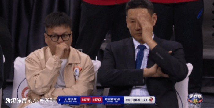 夜店中的coser舞蹈段落是极为突出的一例。