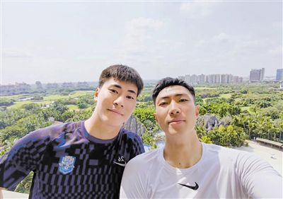 《哪吒之魔童闹海》票房破150亿 观影人次3.14亿 2025-03-26 据网络平台数据显示，截至3月26日16时，《哪吒之魔童闹海》（《哪吒2》）上映57天， 总票房破150亿，累计观影人次达3.14亿人。