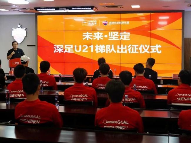 迈克尔·法斯宾德、艾丽西卡·维坎德、Derek Cianfrance等人出席。
