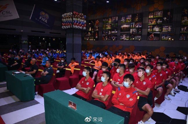2022-05-16 当地时间5月14日，科幻惊悚美剧《怪奇物语》第四季在纽约举行首映礼。