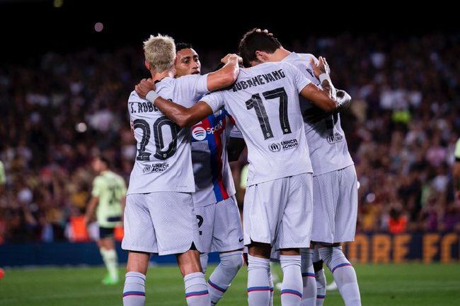 剧集《夜魔侠:重生2》定档2026.3.42025-10-21 更多 一周星闻榜 1法鲨归来!