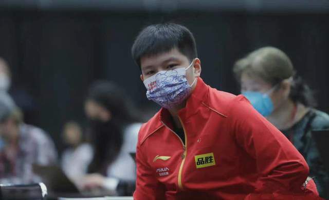 白敬亭新剧《长风渡》开机 与宋轶“先婚后爱” 2022-06-16 6月15日,电视剧《长风渡》在横店举行开机仪式。