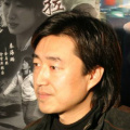 “我们很多的灵感，很多的素材都基于您一笔一画的描绘，无时无刻不敦促着我们用最严肃、最端正的历史观来拍摄这部文艺作品，用这部文艺作品来跟所有的观众对话。