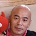 江宁的崩溃，源于三重压力的长期撕扯：竞技体育的残酷竞争、母亲的情感绑架，以及自我认同的迷失。