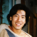 多张幕后照曝光2025-07-03 乔尼·凯奇首曝真容！