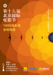 日前，有外媒报道称，好莱坞正在着手计划将《钢琴课程》搬上银幕。