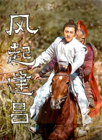 前“阿汤嫂”凯蒂·赫尔姆斯（Katie Holmes）芥末绿花裙娇俏现身，与设计师亲密贴面。