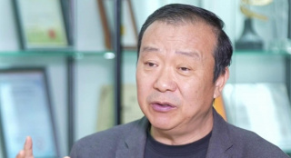 本次活动是“亚洲文明对话大会”的内容之一，旨在传播亚洲电影佳作，并进 林妙可自曝落榜北京电影学院 王俊凯通过初试 2017-02-10 2月10日，TFBOYS王俊凯与演员林妙可分别现身北京电影学院参加艺考，两人一出现就引发轰动，遭到粉丝和媒体的疯狂围堵，在寒风中上演了校园版《釜山行》。