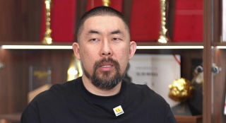 不过，奥利佛·斯通却并不愿意透露公主一角的 好莱坞宝贝奥德利娜海滩度假 丰满上围一览无余 2013-12-25 近日，热门美剧女主角奥德利娜·帕特里奇在夏威夷度假，身穿比基尼的她在海里快乐嬉闹，丰满的上围和纤细的腰身一览无余。